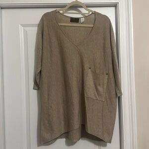 Beige/tan sweater